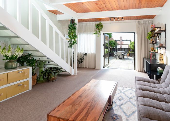  at 6/11 Pitarua Street, Thorndon, Wellington