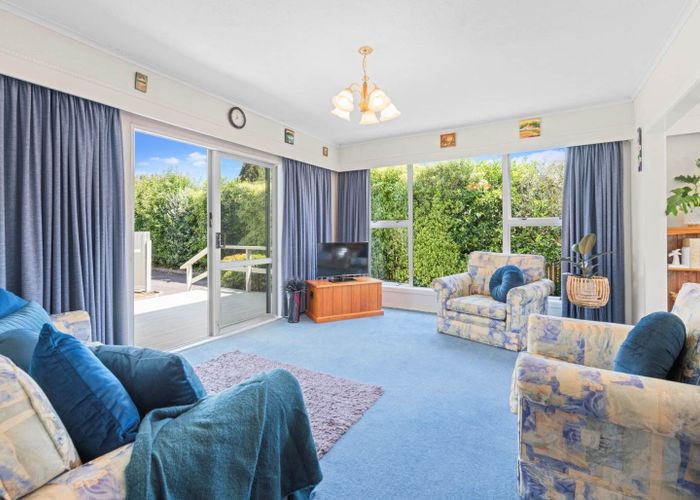  at 2/420 Great South Road, Opaheke, Papakura, Auckland
