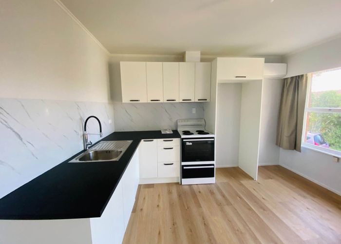  at 2/140 Panama Road, Mount Wellington, Auckland City, Auckland