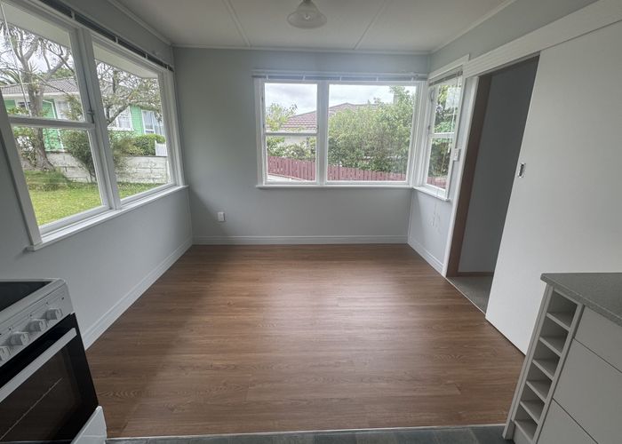  at 46 Catherine Crescent, Paparangi, Wellington, Wellington