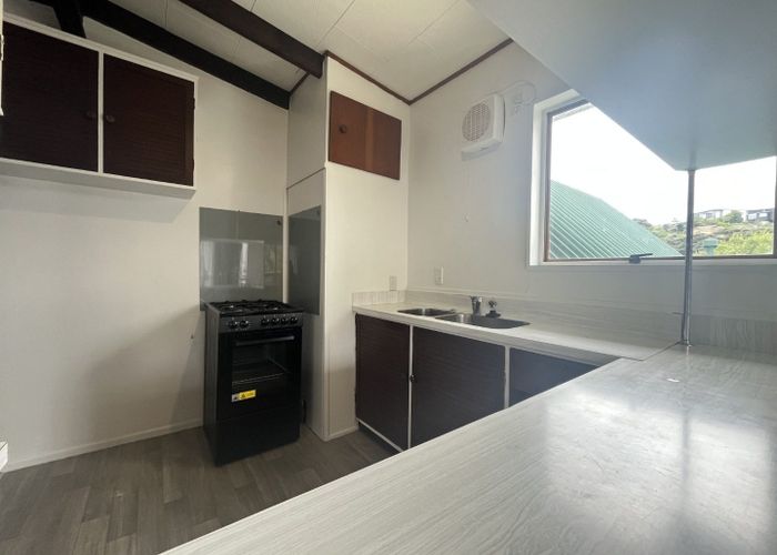  at 2 Mervyn Place, Plimmerton, Porirua, Wellington