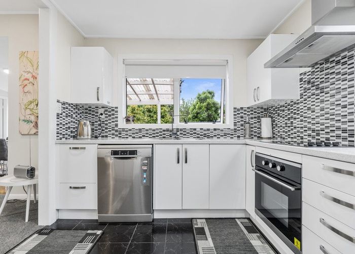  at 38 Peachgrove Road, Hamilton East, Hamilton