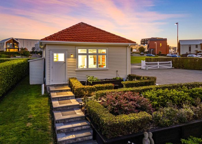  at 14 Marlborough Crescent, Hobsonville, Waitakere City, Auckland