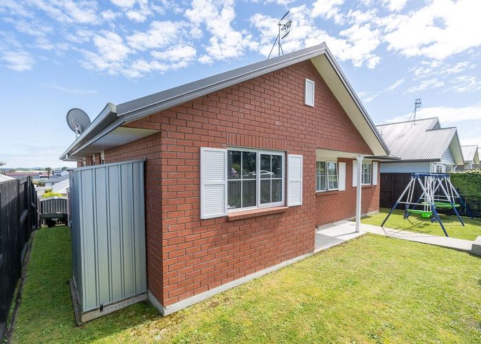  at 74 Queens Avenue, Frankton, Hamilton