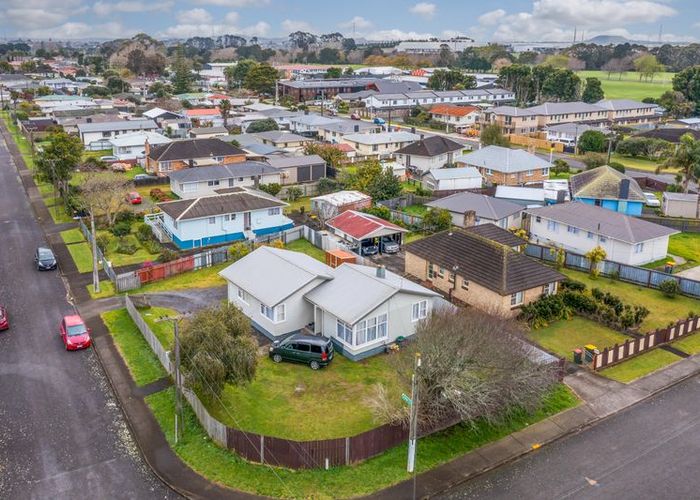  at 1 Parker Crescent, Otara, Auckland