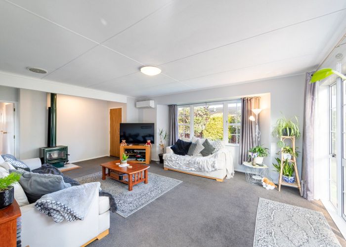  at 94 Pasadena Crescent, Totara Park, Upper Hutt, Wellington