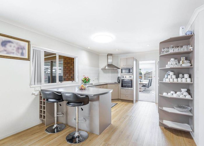  at 25 Carrick Glen Avenue, Flat Bush, Auckland
