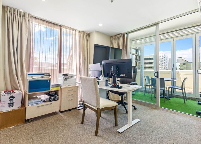  at 208/17 Amersham Way, Manukau, Manukau City, Auckland