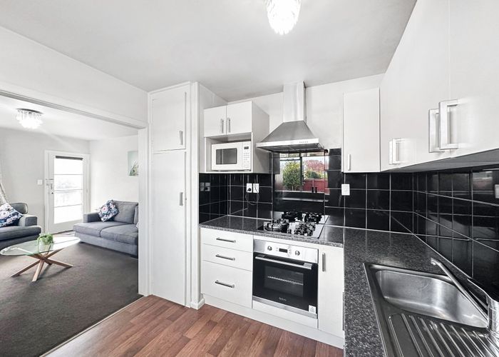  at 1/25 Edgeware Road, St. Albans, Christchurch City, Canterbury
