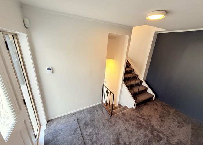  at 7 Sunnyview Avenue, Shelly Park, Auckland