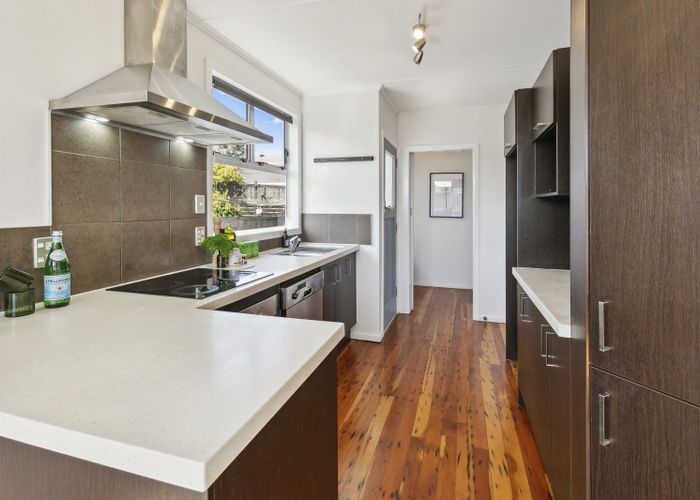  at 27 Brooker Grove, Newlands, Wellington