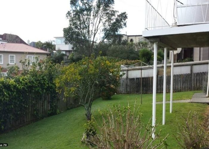  at 3/264 Lake Road, Hauraki, Auckland