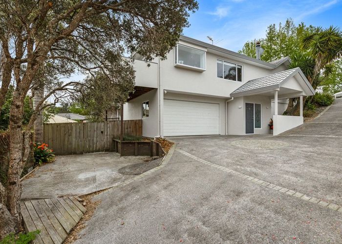  at 5 Oystergrove Road, West Harbour, Waitakere City, Auckland