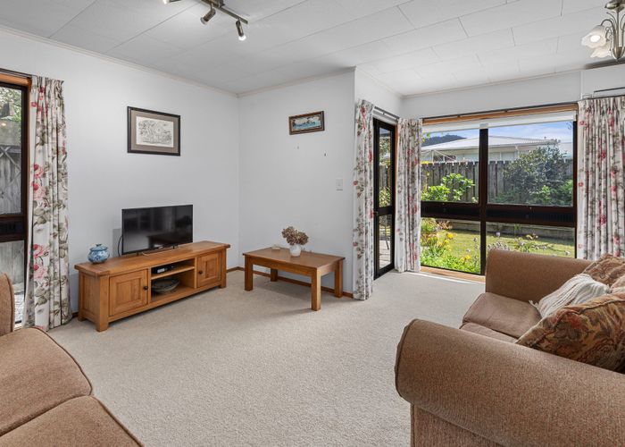  at 2/240 Fairway Drive, Kamo, Whangarei