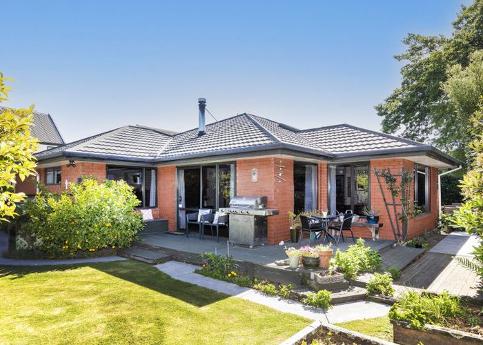  at 86 Breens Road, Bishopdale, Christchurch