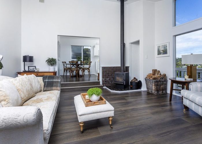  at 1/40 Tree View Avenue, Glenfield, North Shore City, Auckland