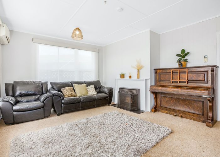  at 7 Syntax Place, Ascot Park, Porirua