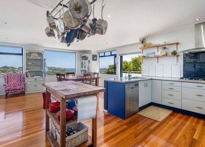  at 10 Inverell Way, Seatoun, Wellington