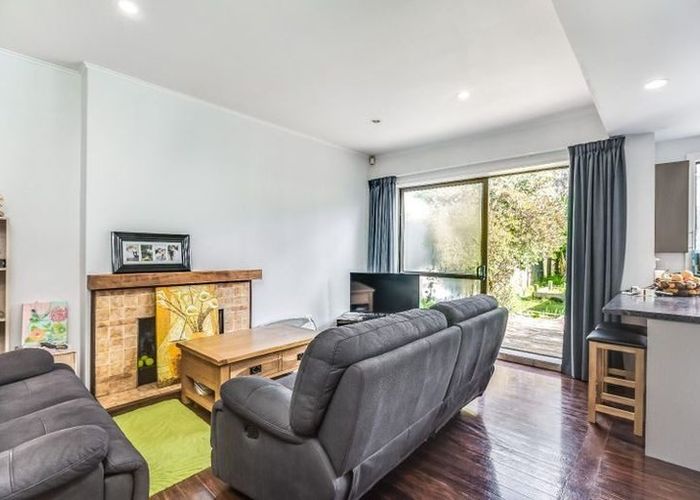  at 89 Pah Road, Royal Oak, Auckland