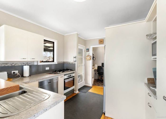  at 47 Rodney Street, Howick, Auckland