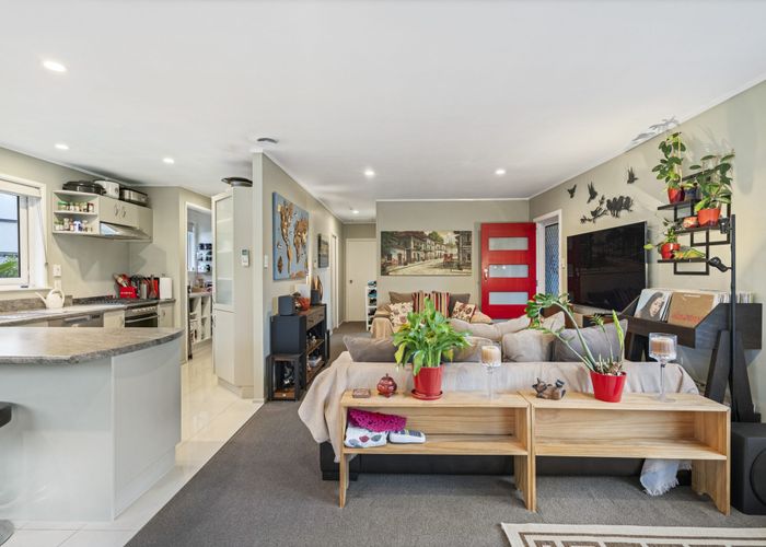  at 115 Vodanovich Road, Te Atatu South, Waitakere City, Auckland