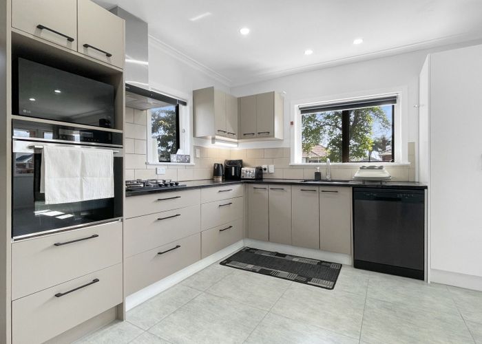  at 17 Philip Street, Papatoetoe, Manukau City, Auckland