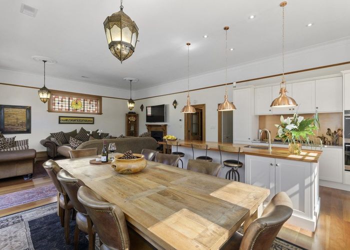  at 104 Richmond Street, Petone, Lower Hutt