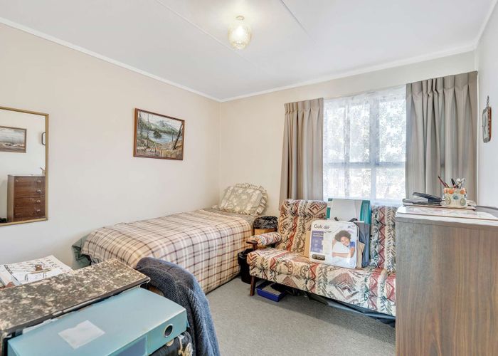  at 90 / 90A Mount View Drive, Mangakakahi, Rotorua, Bay Of Plenty