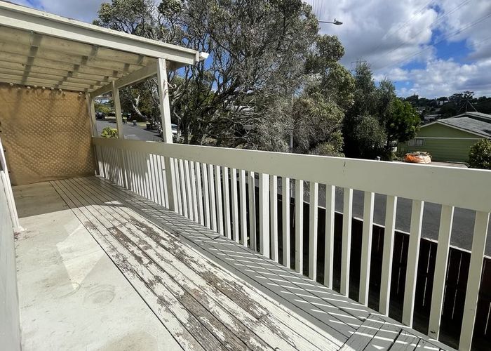  at 19 Arlette Place, Massey, Auckland