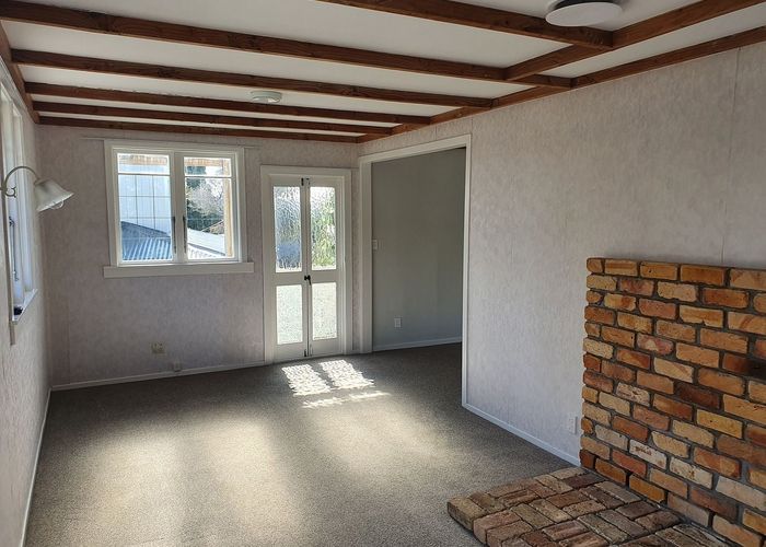  at 46 Roseberry Avenue, Birkenhead, North Shore City, Auckland