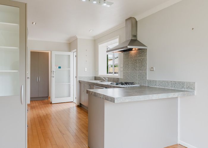  at 33 Edinburgh Road, Hillcrest, Hamilton, Waikato