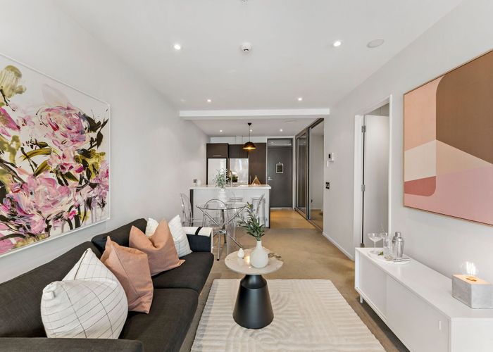  at 104/5 Howe Street, Auckland Central, Auckland