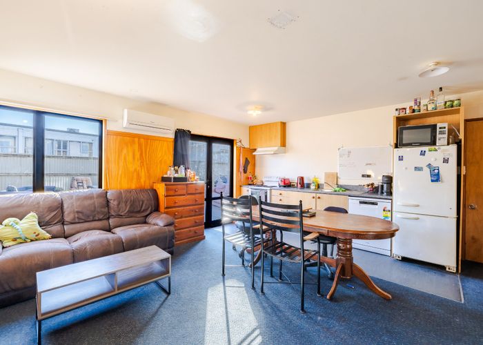  at 2C Forth Street, North Dunedin, Dunedin