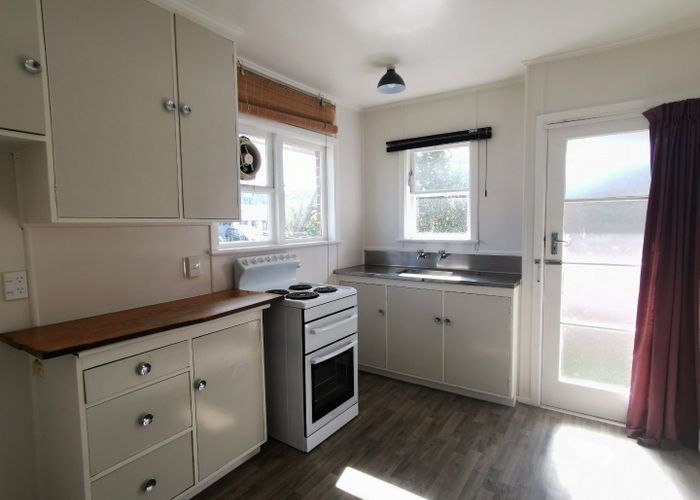  at 1/1032 Fergusson Drive, Clouston Park, Upper Hutt, Wellington