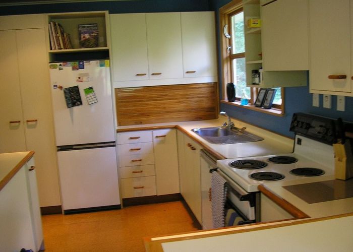  at 27 Waiapu Road, Kelburn, Wellington, Wellington