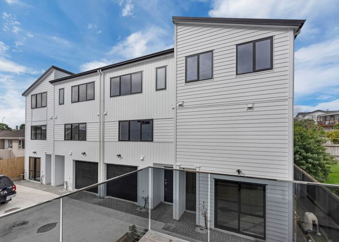  at Lot 8/24 Aberfeldy Avenue, Highland Park, Manukau City, Auckland