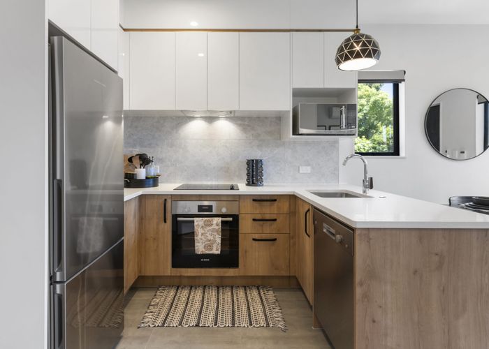  at 1/9 Schnapper Rock Road, Greenhithe, North Shore City, Auckland