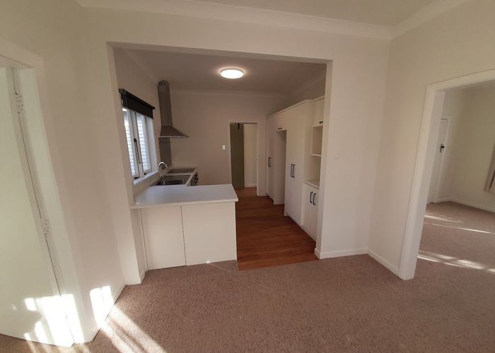  at 30 Oxford Street, Fairfield, Hamilton, Waikato