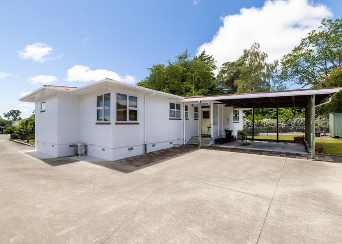  at 27 Saint Hill Lane, Havelock North, Hastings, Hawke's Bay