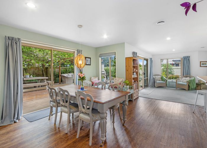  at 18 Elmslie Grove, Halswell, Christchurch City, Canterbury