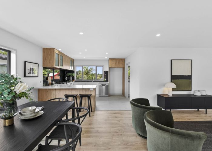  at 8A Colonel Barton Glade, Meadowbank, Auckland City, Auckland