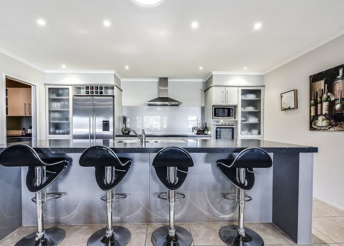  at 43 Darjon Drive, Huntington, Hamilton