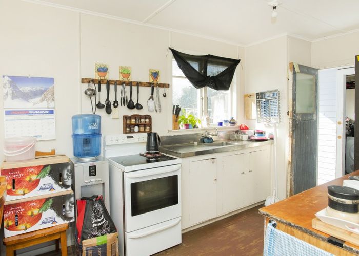  at 148 Onslow Road, Patutahi, Gisborne