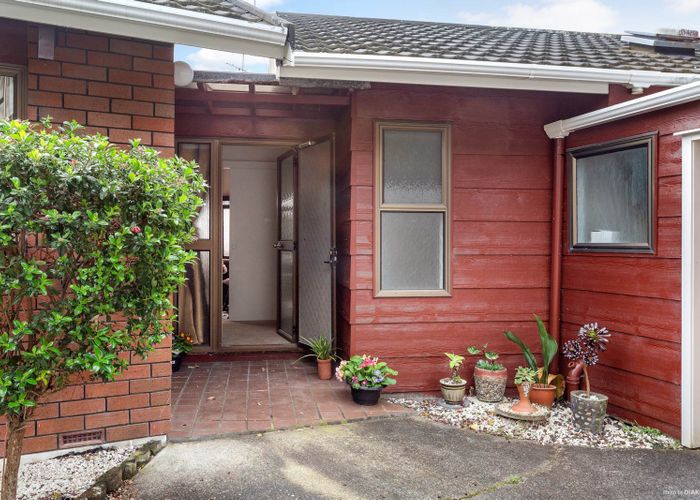  at 1/29 Weetman Drive, Browns Bay, Auckland