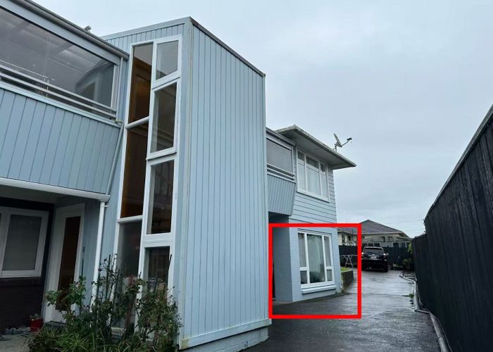  at 10B Kereru Street, Henderson, Waitakere City, Auckland