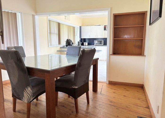  at 2 Great South Road, Papakura, Papakura, Auckland