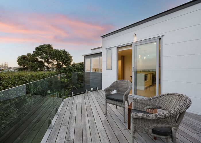  at 1/29A Seaview Road, Castor Bay, North Shore City, Auckland