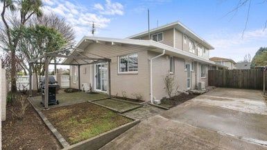  at 1/28 Nortons Road, Avonhead, Christchurch