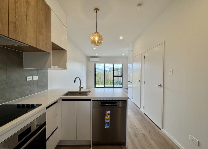  at 2/265 Great South Road , Manurewa, Manukau City, Auckland