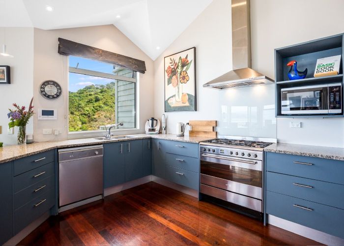  at 11 Curnow Way, Kaiwharawhara, Wellington, Wellington